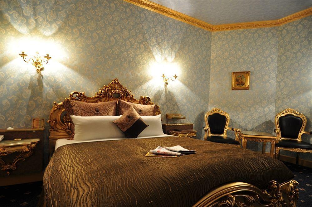 The We Hotel Taipei Bagian luar foto