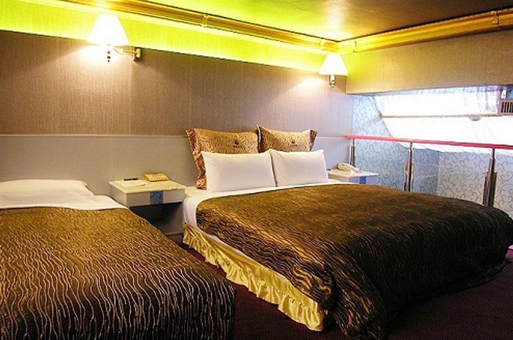 The We Hotel Taipei Bagian luar foto